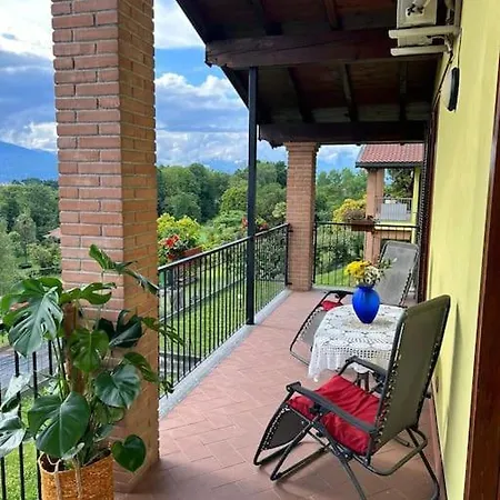Con Vista E Parcheggio Privato